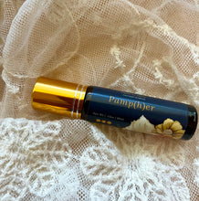 Load image into Gallery viewer, Pamp(h)er essential oil blend for postpartum relaxation and stress relief